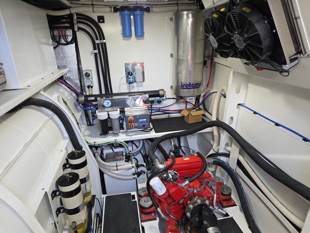 Legacy 52 (2025) - Image 48