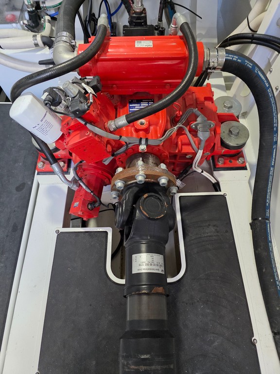 Legacy 52 (2025) - Image 40