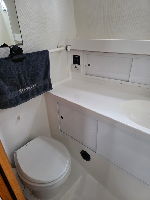 Caribbean 35 (2005) - Image 20